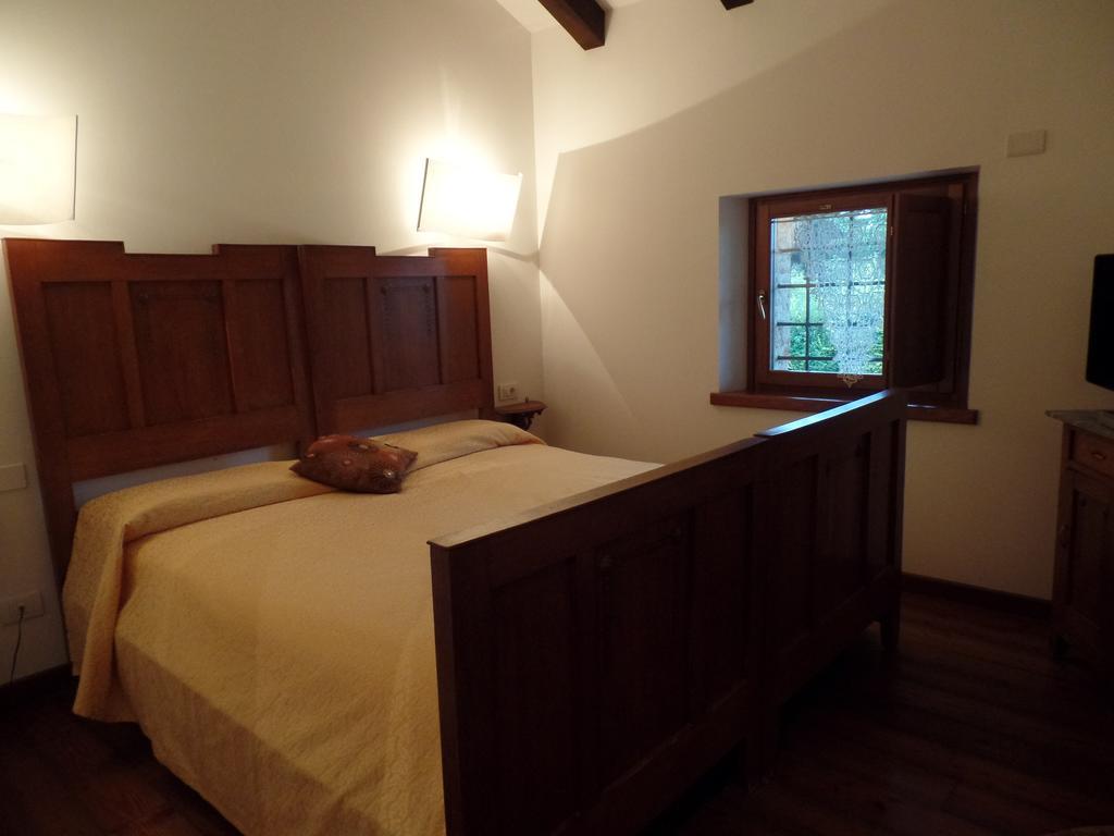 Agriturismo Il Vagabondo Buttrio Δωμάτιο φωτογραφία