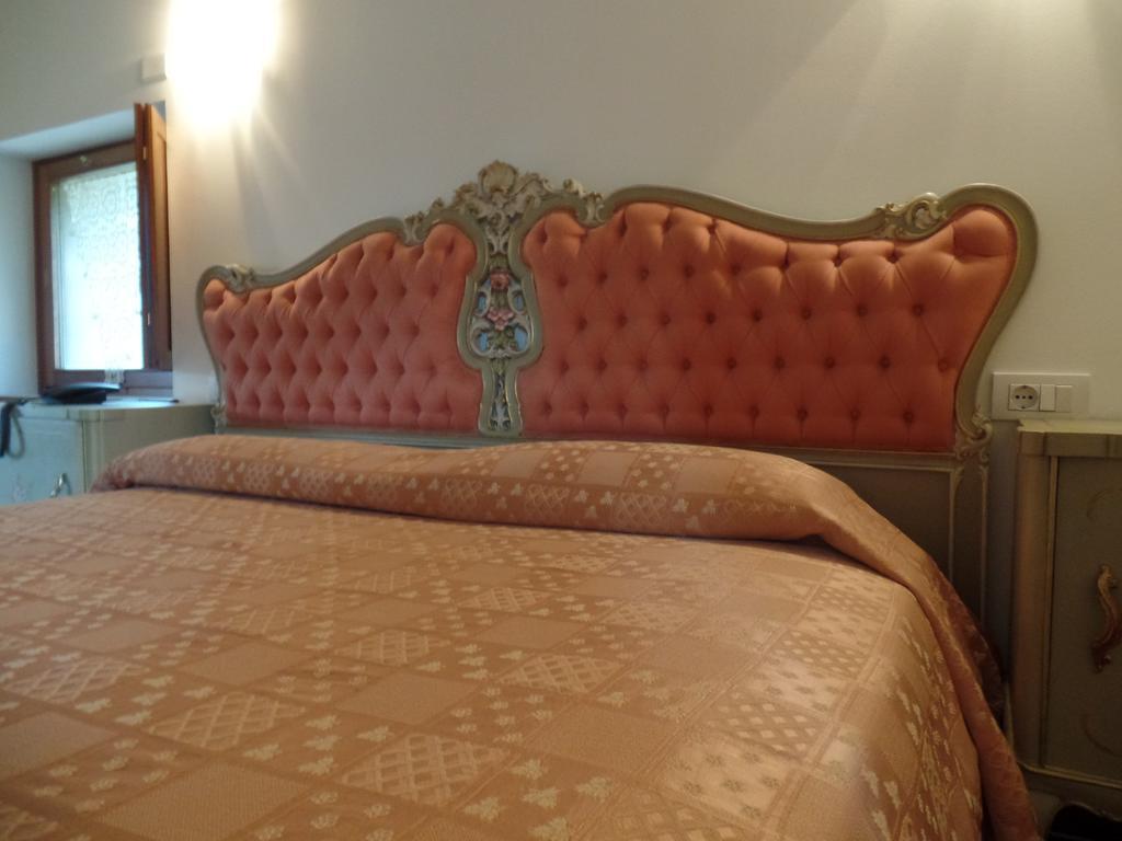 Agriturismo Il Vagabondo Buttrio Δωμάτιο φωτογραφία